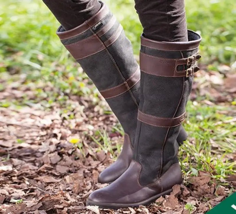 Women's Knee-High Leather Boots - Coffee