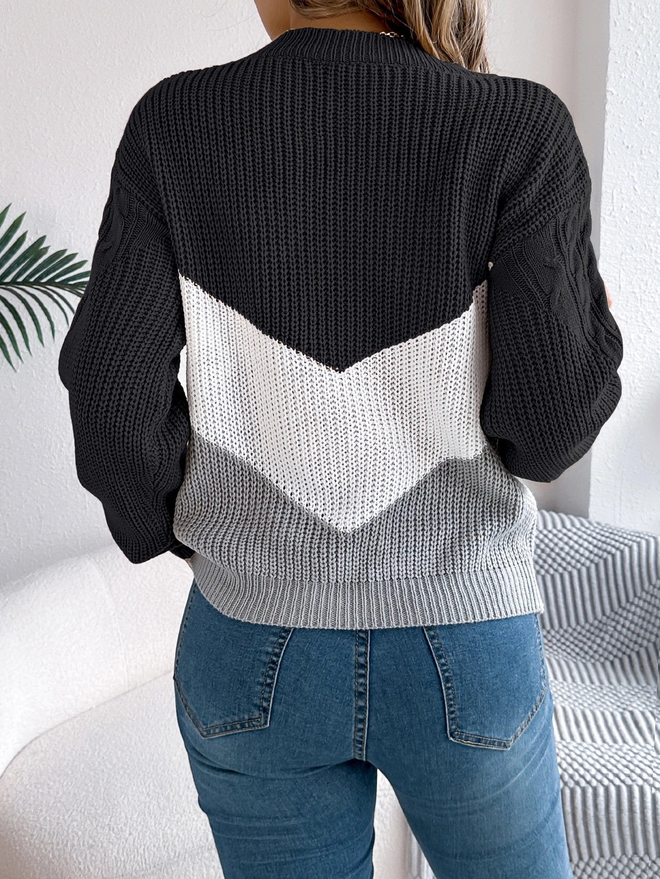 Women's Knit Sweater