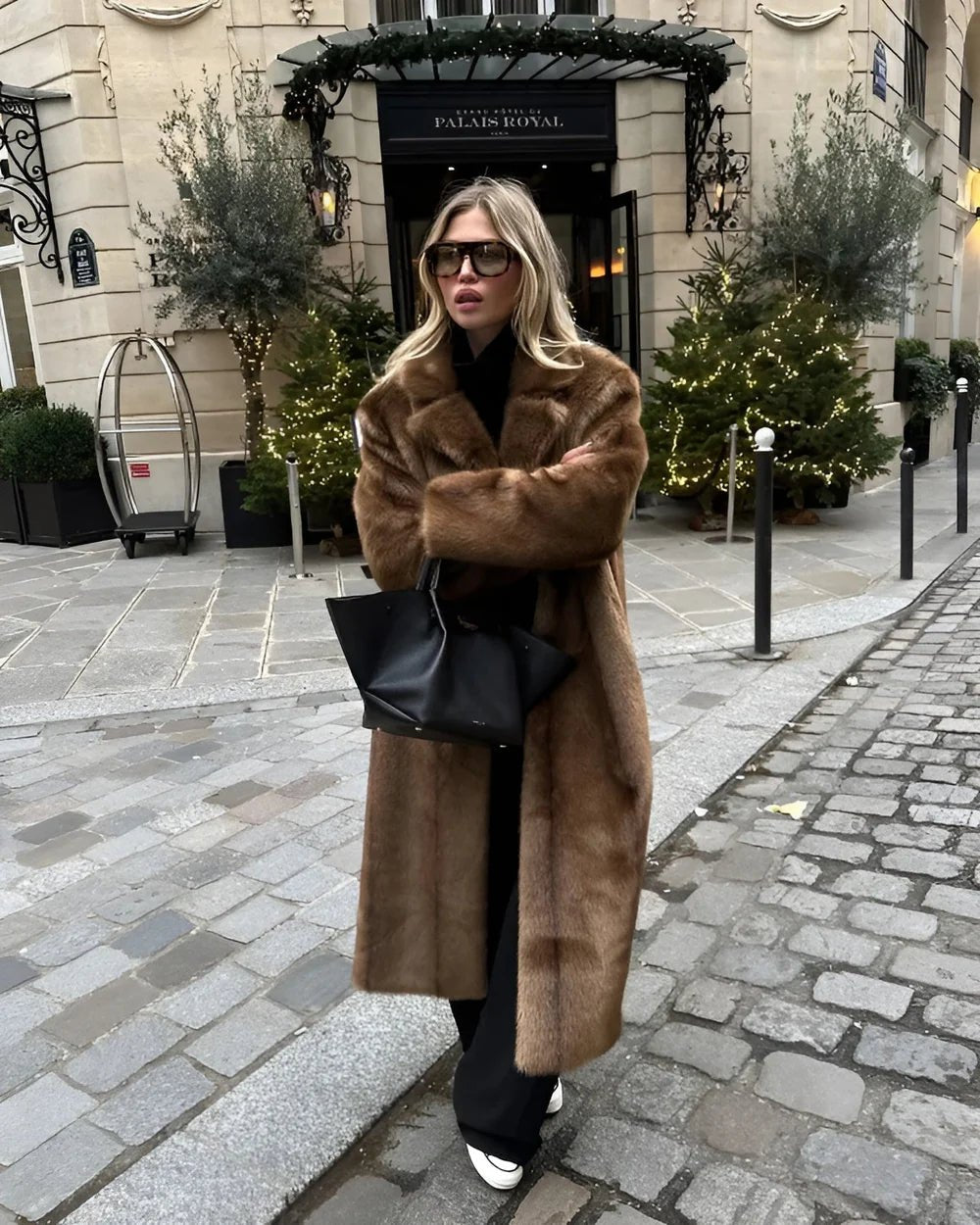 Women's Oversized Shawl-Collar Fur Coat