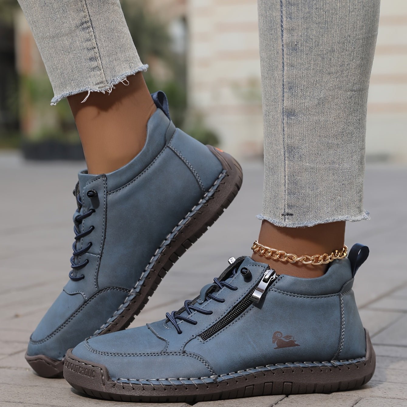 Women's Faux Leather Sneakers - Blue