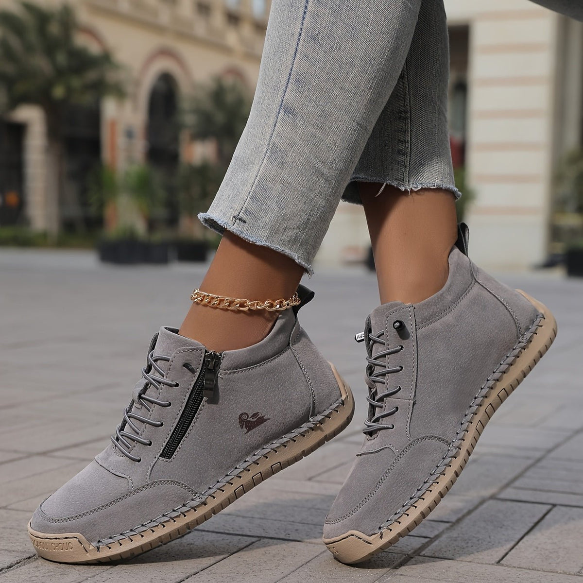 Women's Faux Leather Sneakers - Gray