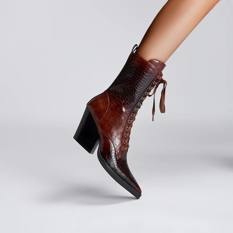 Women's Leather Lace-Up Ankle Boots - Brown