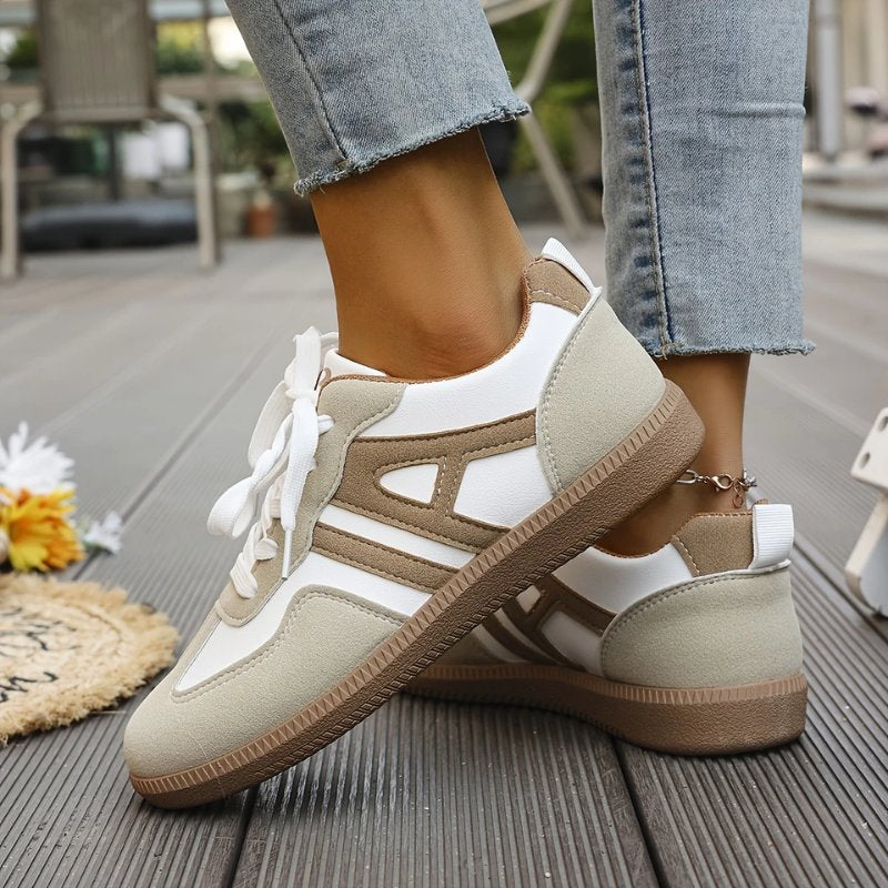 Women's Retro Low-Top Sneakers