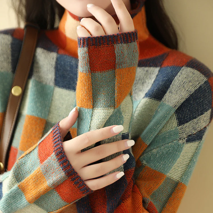 Camille Women's Checked Pullover Sweater 6
