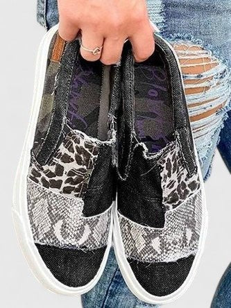 Women's Leopard Slip-On Sneakers - Black
