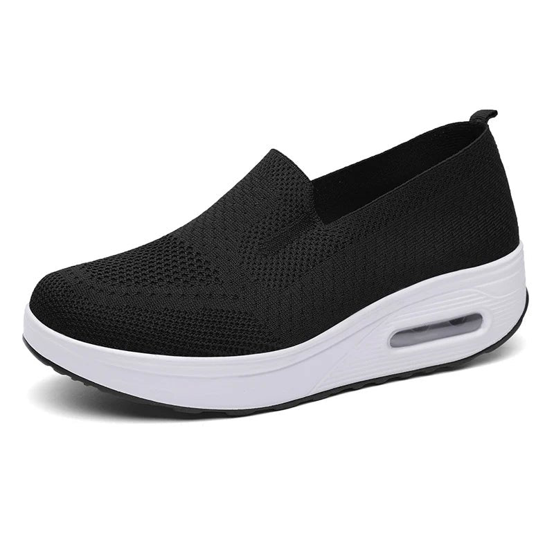 Women's Platform Knit Sneakers - Black