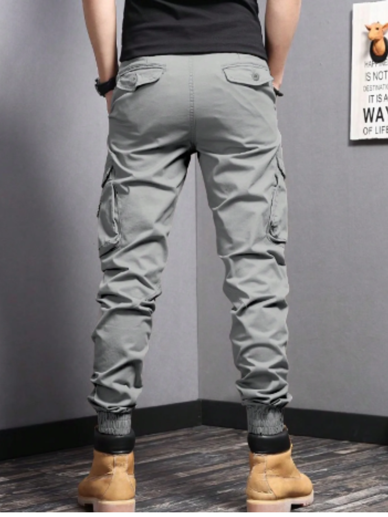 Crispin Men's Slim Fit Cargo Joggers 6