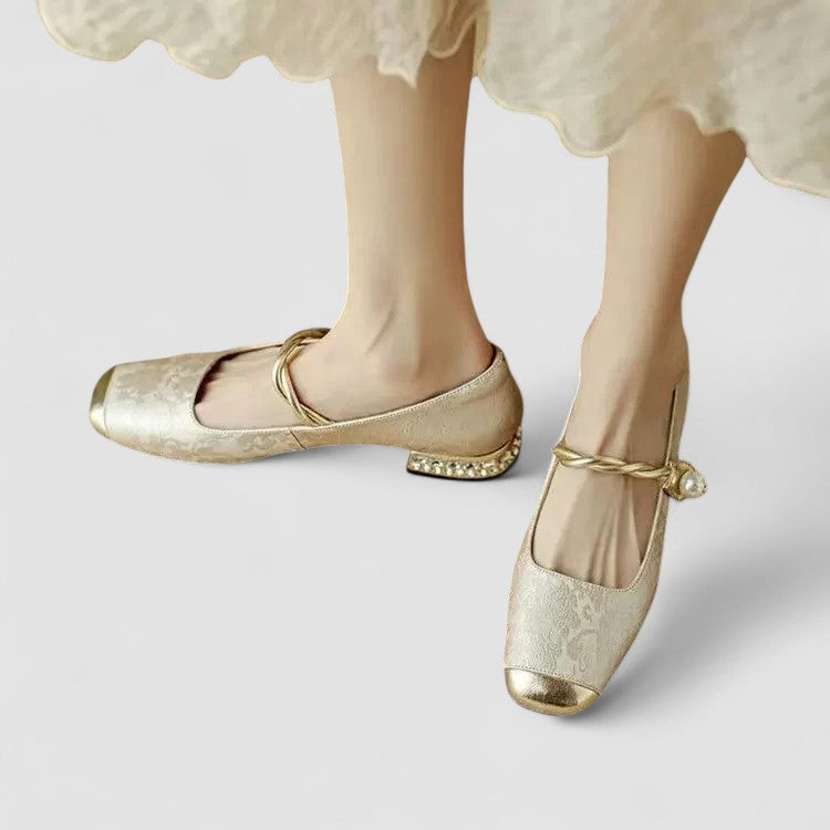 Eleanor Women's Leather Mary Jane Flats 10