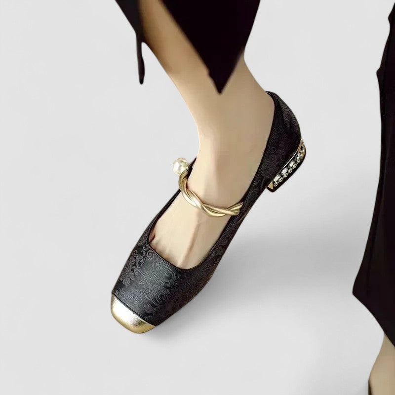 Eleanor Women's Leather Mary Jane Flats 7