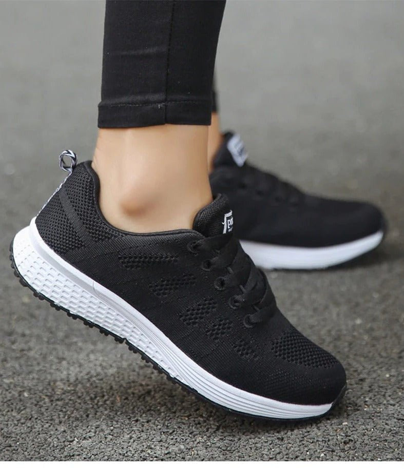 Women's Knit Running Sneakers - Black