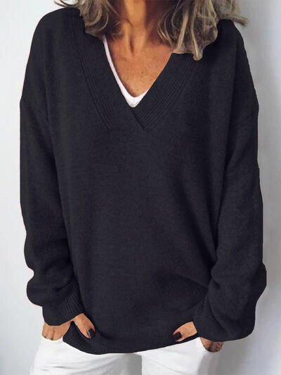 Women's Oversized V-Neck Sweater - Black