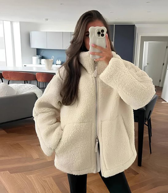 Women's Oversized Faux Fur Jacket - White