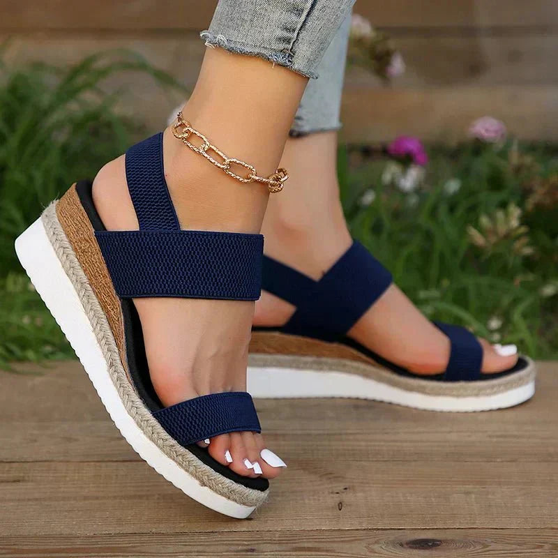 Isabella Women's Platform Sandals 7