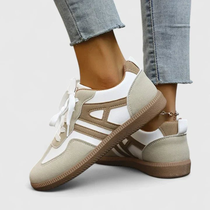 Women's Retro Suede Low-Top Sneakers