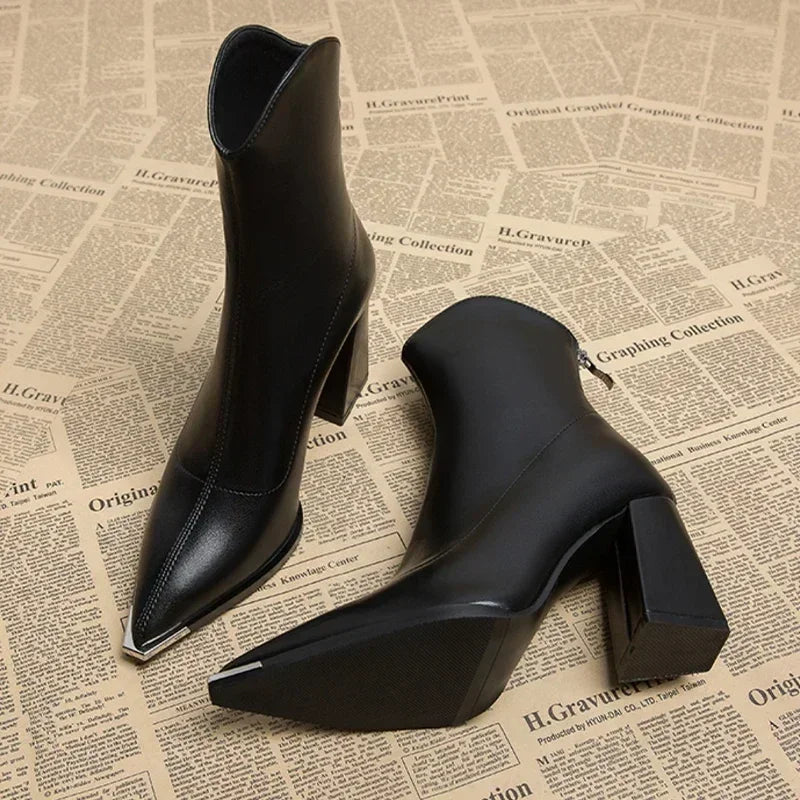Isla Women's Leather Block Heel Ankle Boots 5