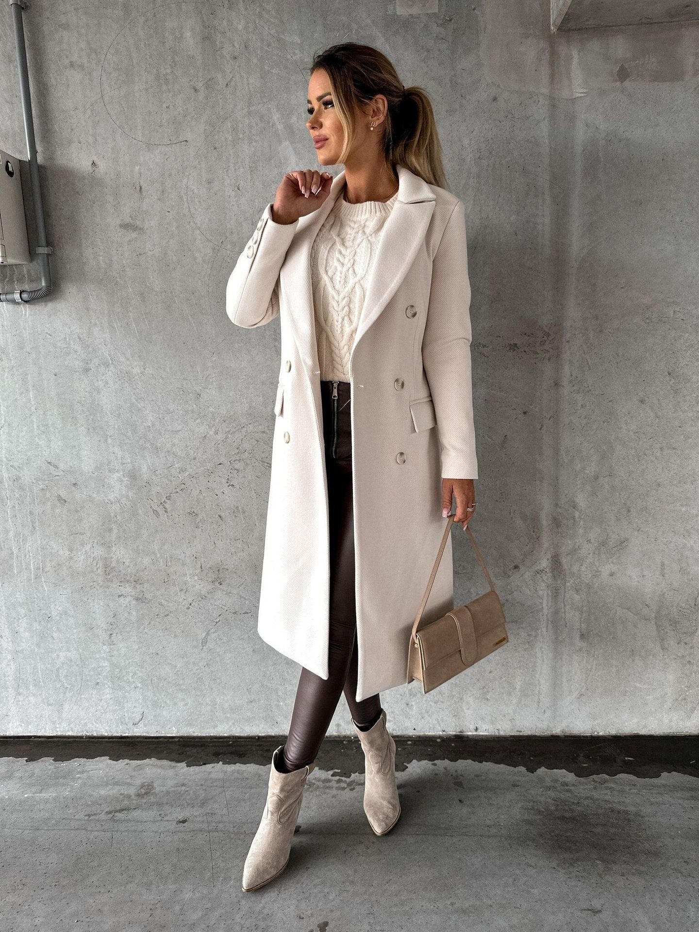 Women's Double-Breasted Wool Coat - Beige