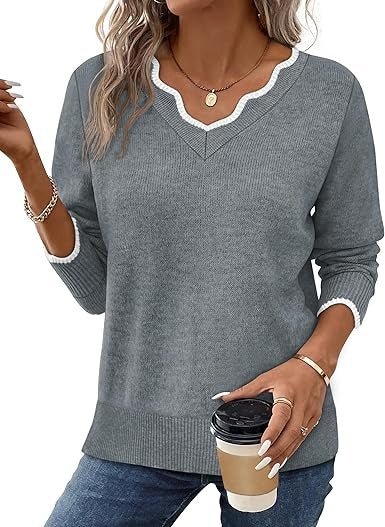 Women's V-Neck Sweater - Grey