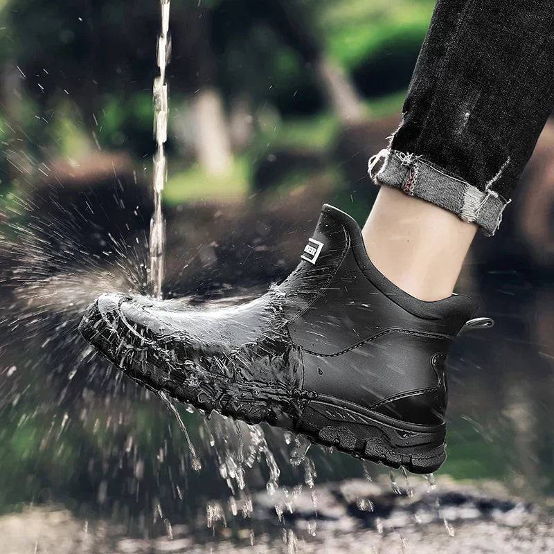 Lawrence Men's Waterproof Chelsea Boots 8