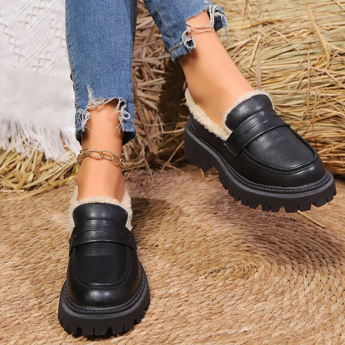 Leonie Women's Leather Faux Fur Lined Loafers 3