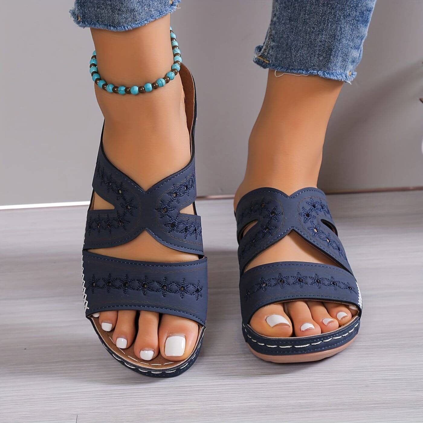 Leonie Women's Leather Sandals 5
