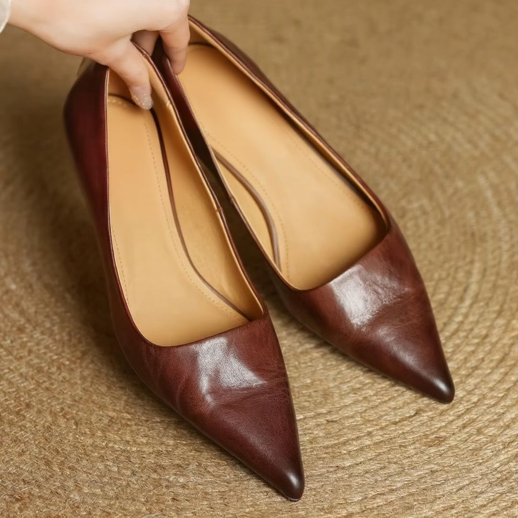 Lily Women's Leather Pointed Toe Pumps 2
