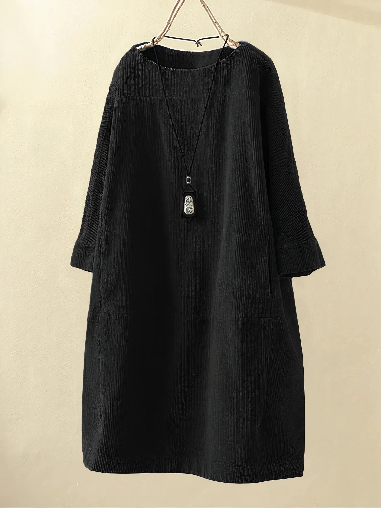 Long Sleeve Shift Dress - Black