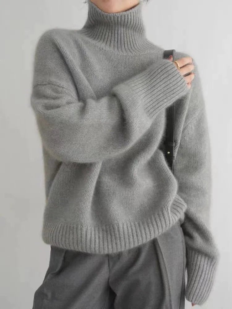 Women's Oversized Turtleneck Sweater - Grey