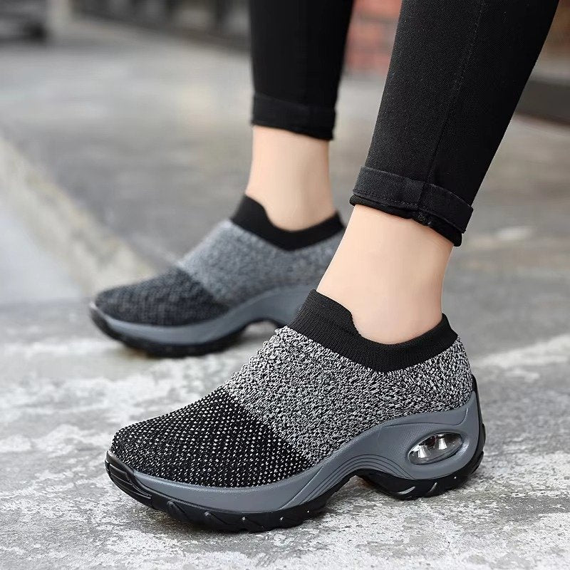 Women's Knit Platform Sneakers
