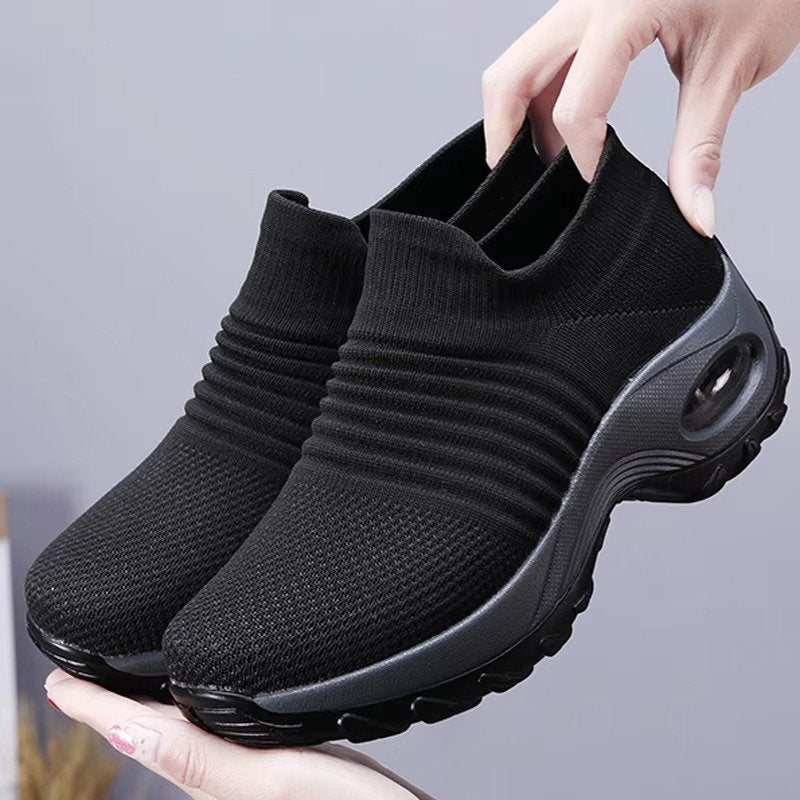 Women's Knit Platform Sneakers