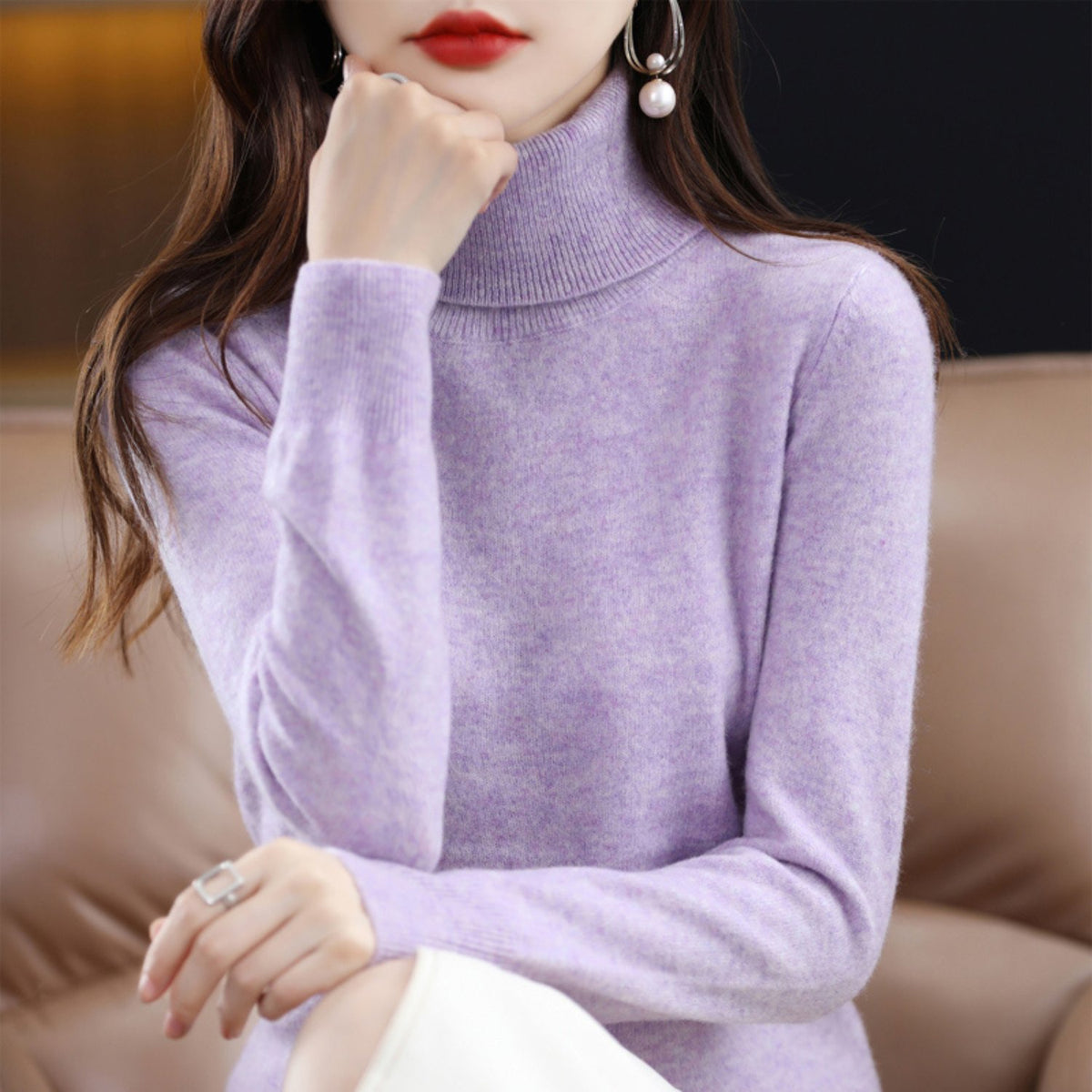 Women's Slim Cashmere Turtleneck Sweater - Light violet