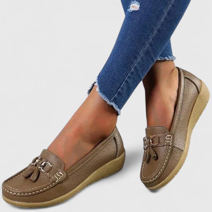 Women's Faux Leather Tassel Loafers - Brown