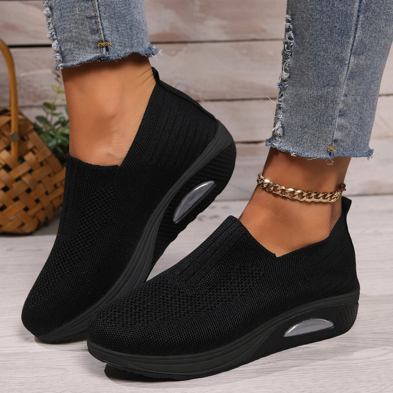 Women's Knit Platform Sneakers - Black