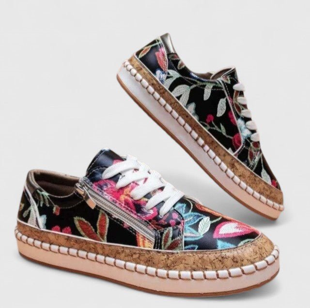 Women's Floral Platform Sneakers - Black Exotic