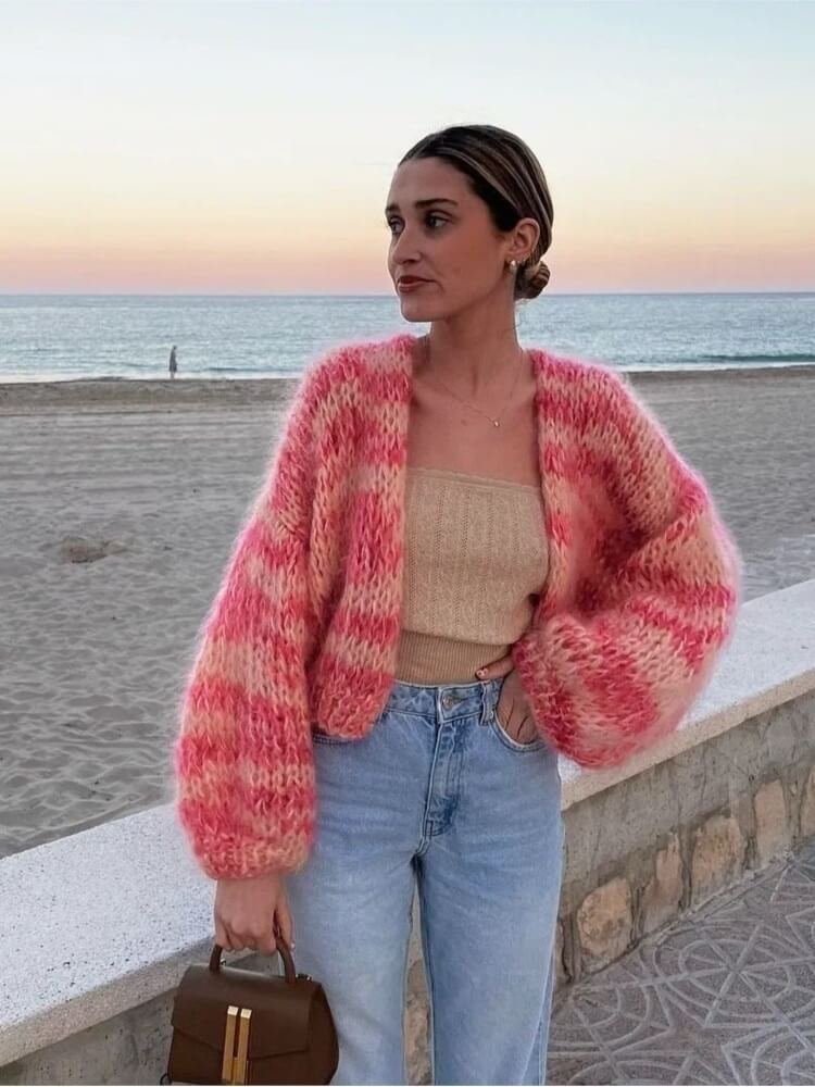 Women's Chunky Knit Cropped Cardigan - Pink