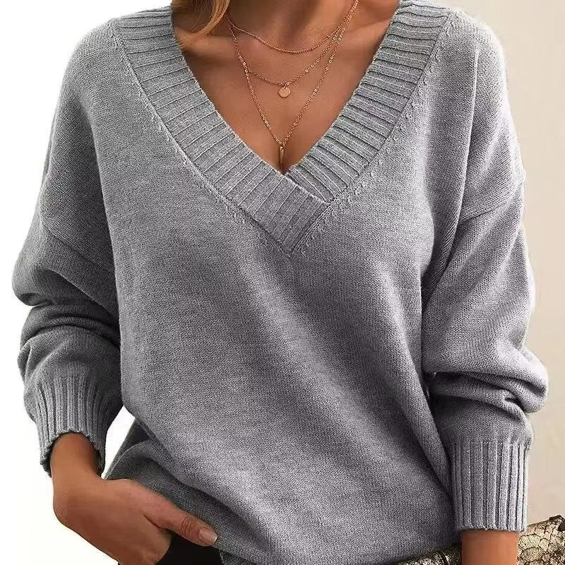 Women's Oversized V-Neck Knit Sweater - Gray