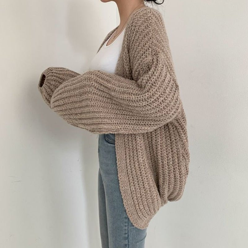 Women's Oversized Chunky Knit Cardigan