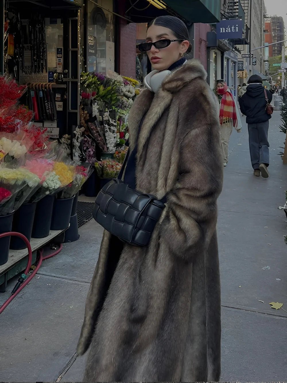 Women's Oversized Shawl-Collar Fur Coat - Dark Gray