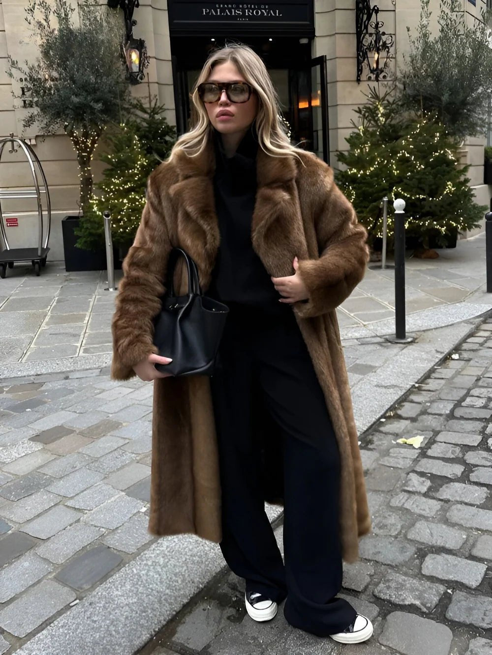 Women's Oversized Shawl-Collar Fur Coat