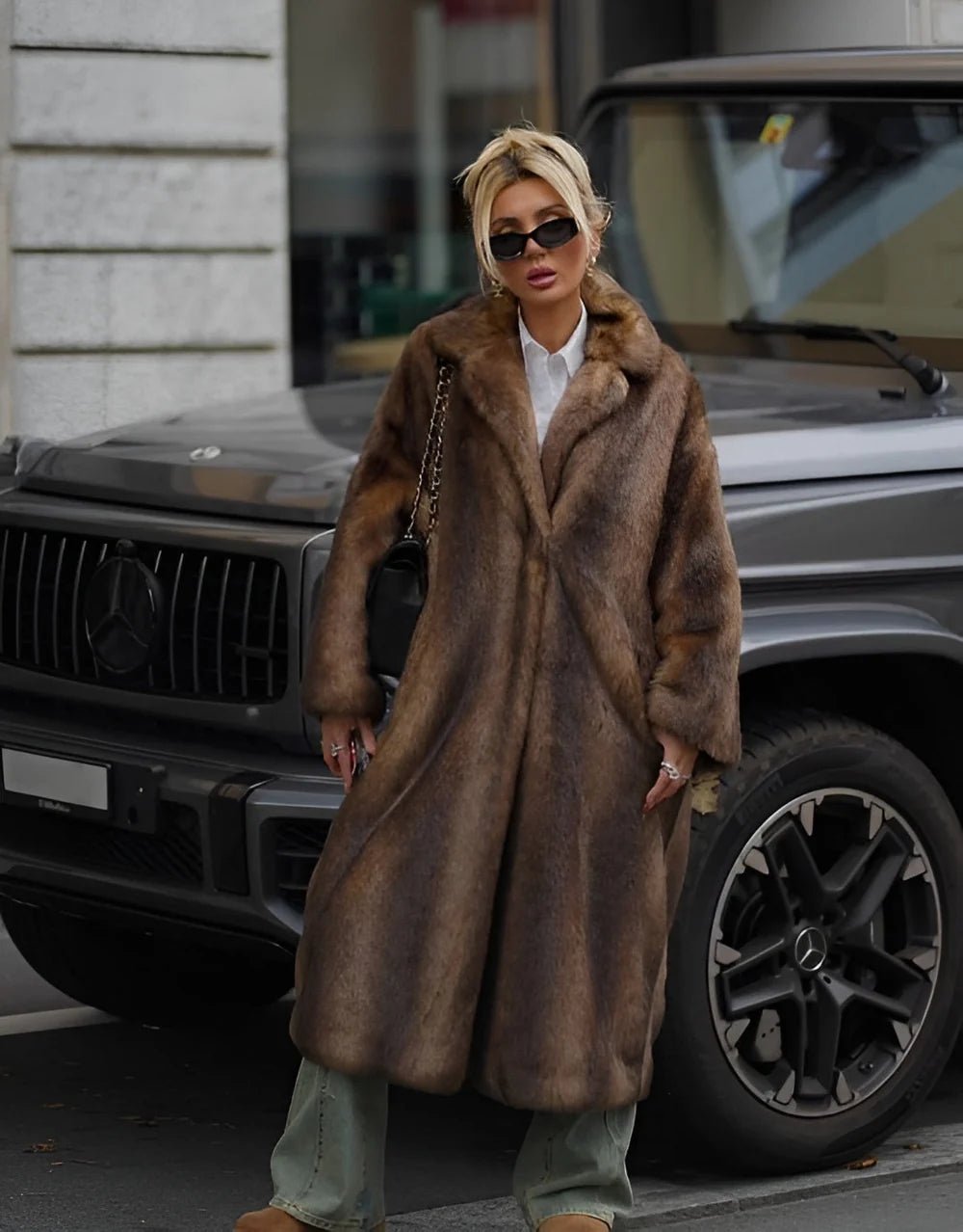 Women's Oversized Shawl-Collar Fur Coat