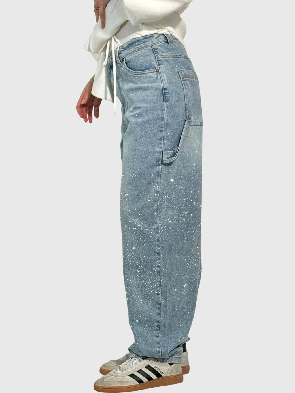 Women's Wide-Leg Cargo Jeans
