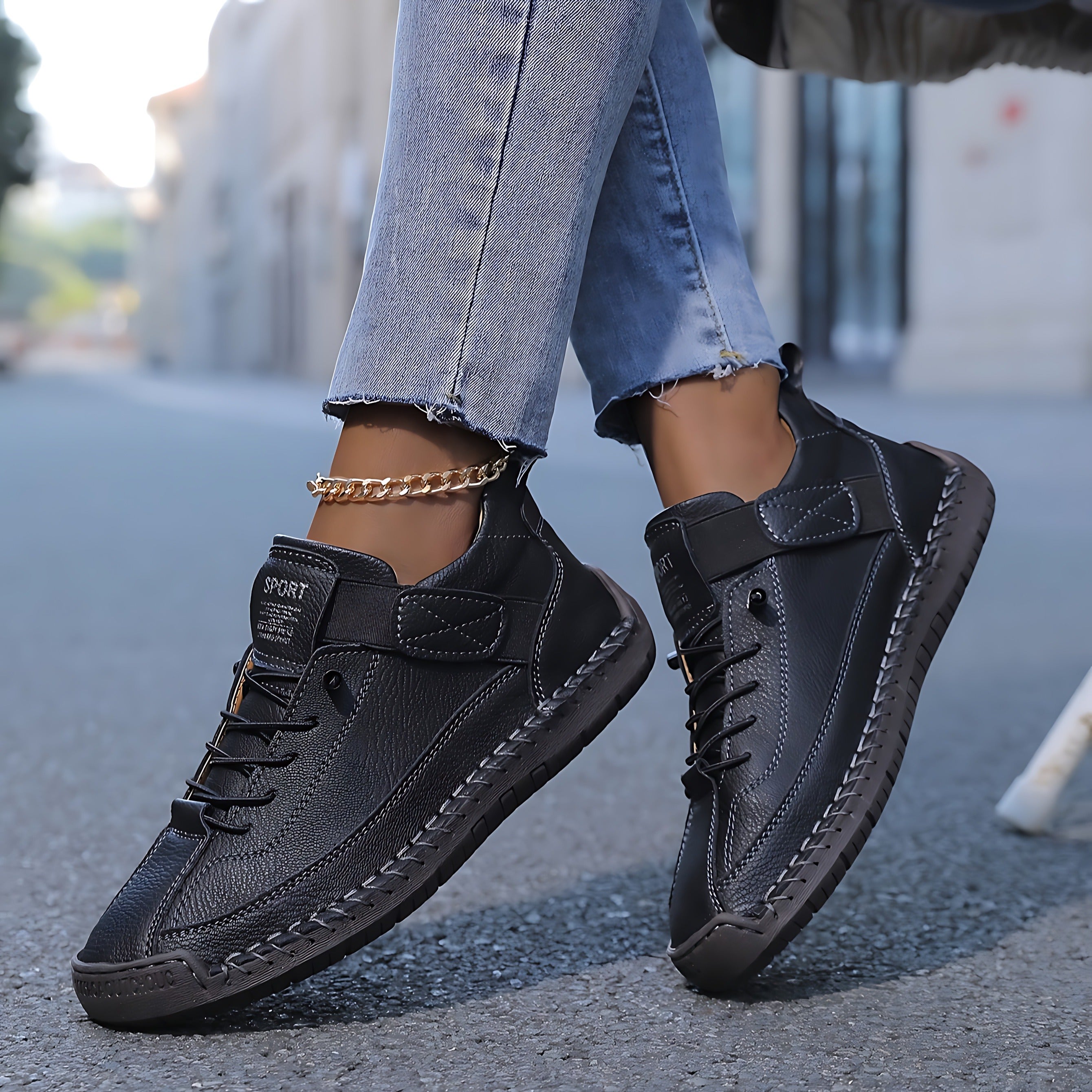 Casual Low Top Sneakers - London Black