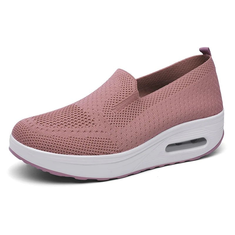 Women's Platform Knit Sneakers - Pink