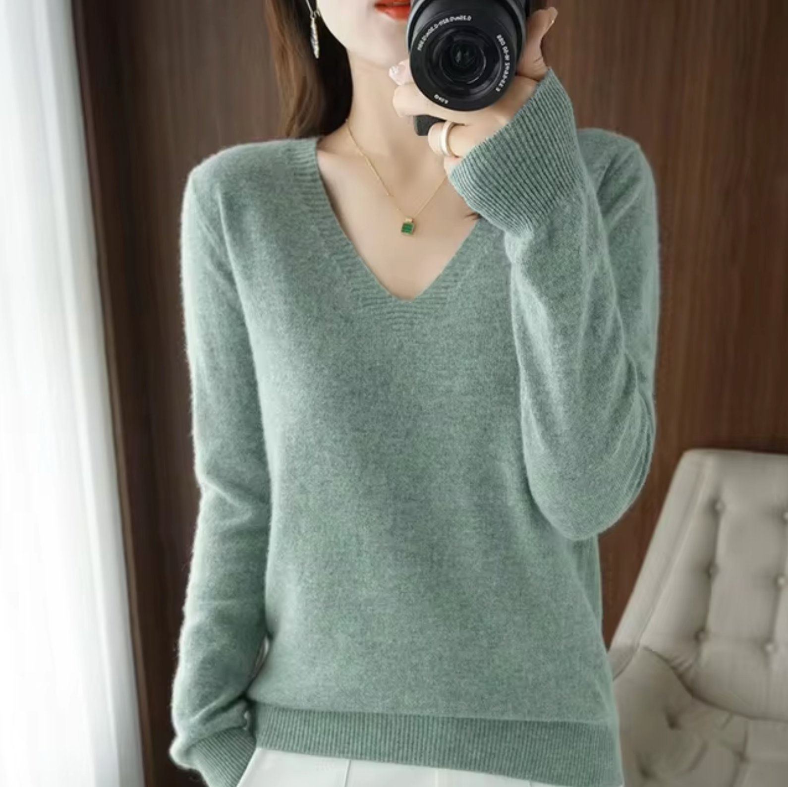 Claudia Women's V Neck Ribbed Sweater 6