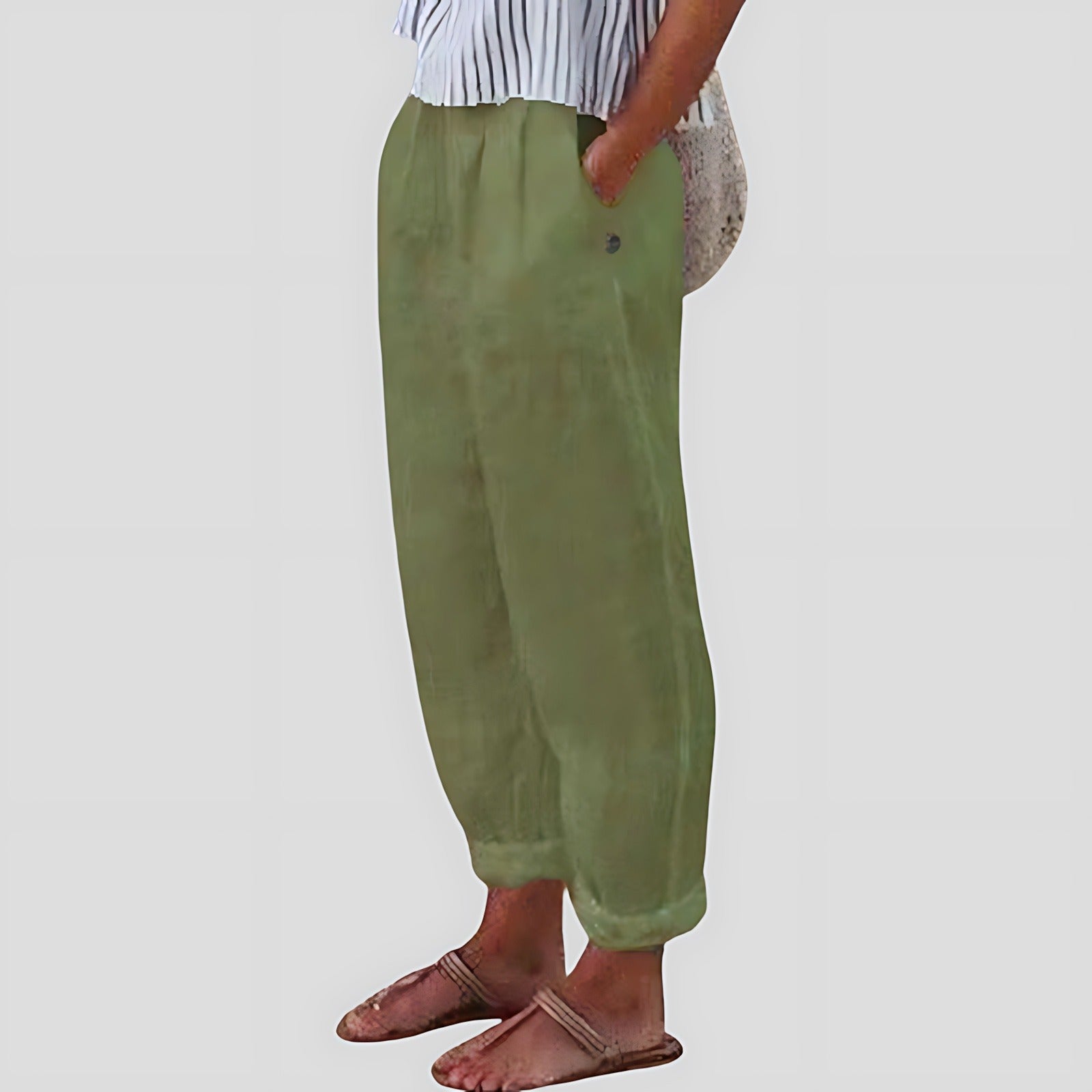 Cropped Tapered Pants