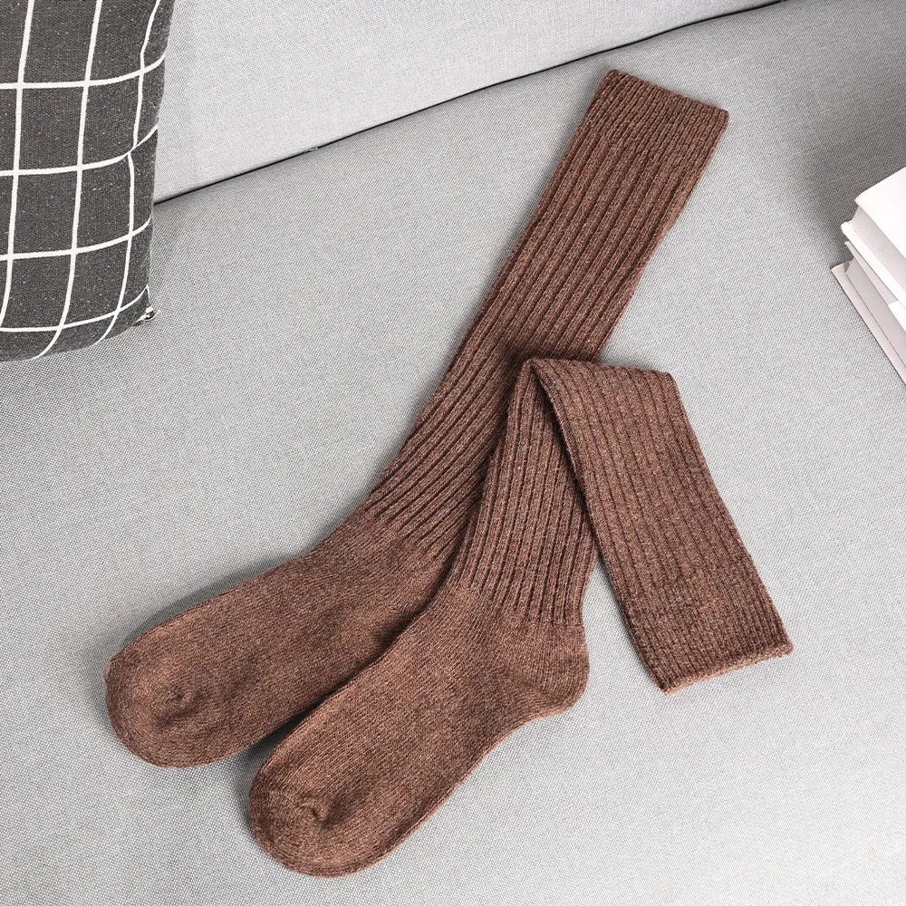 Diana Women's Ribbed Knee High Socks 5