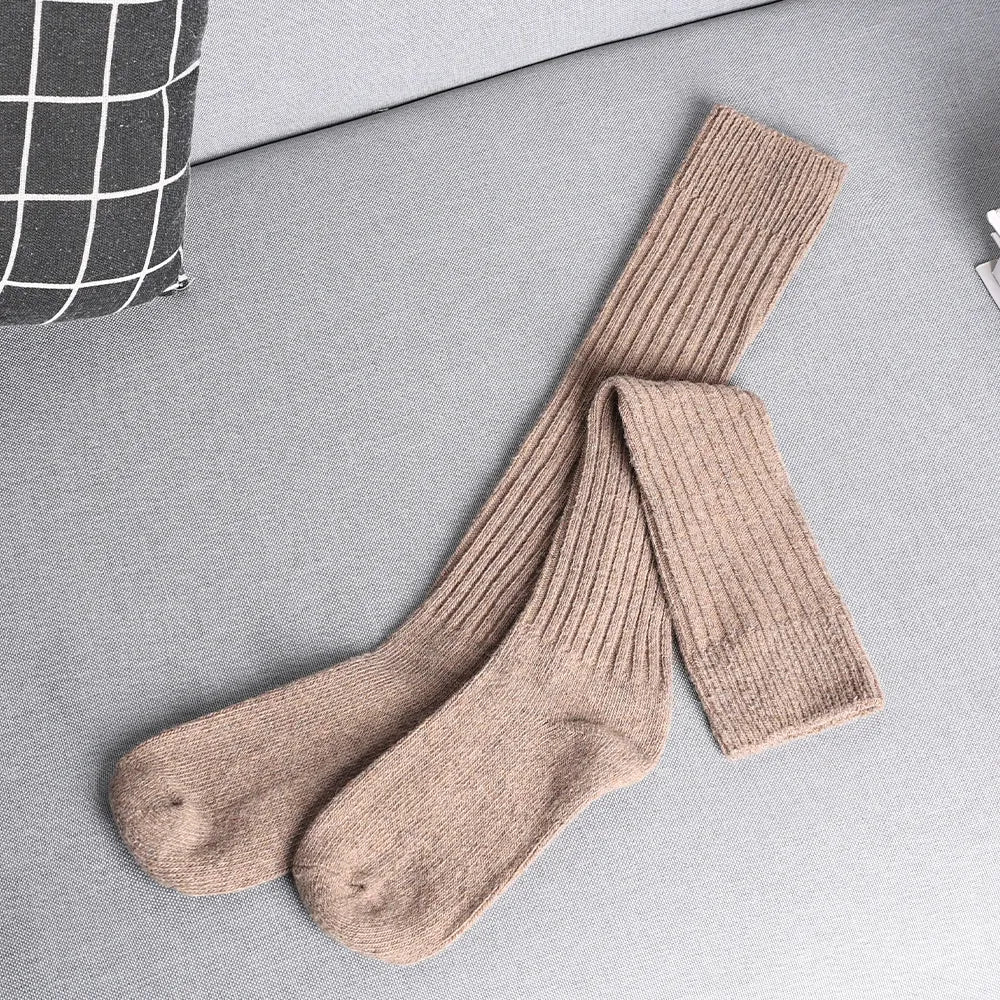 Diana Women's Ribbed Knee High Socks 6