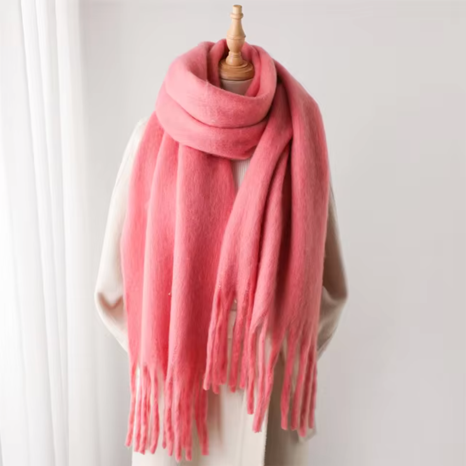 Iris Women's Wool Fringe Scarf 2