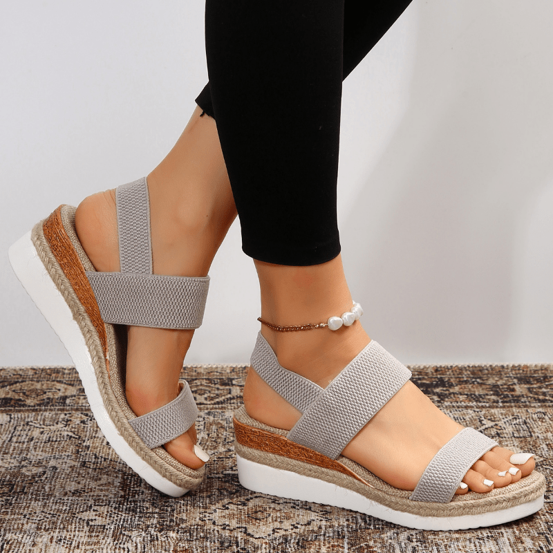 Isabella Women's Platform Sandals 11
