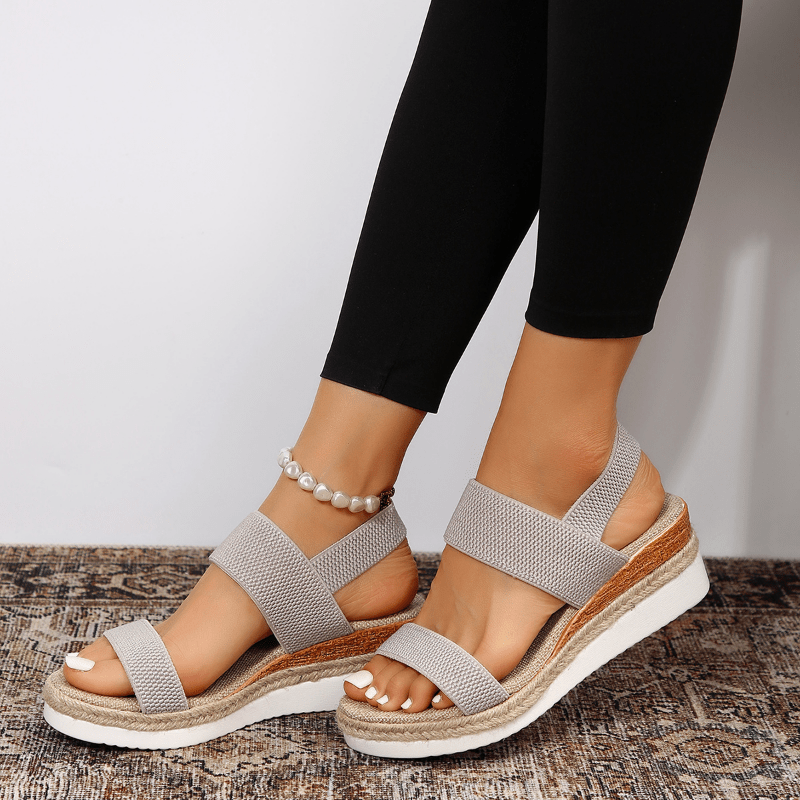 Isabella Women's Platform Sandals 9
