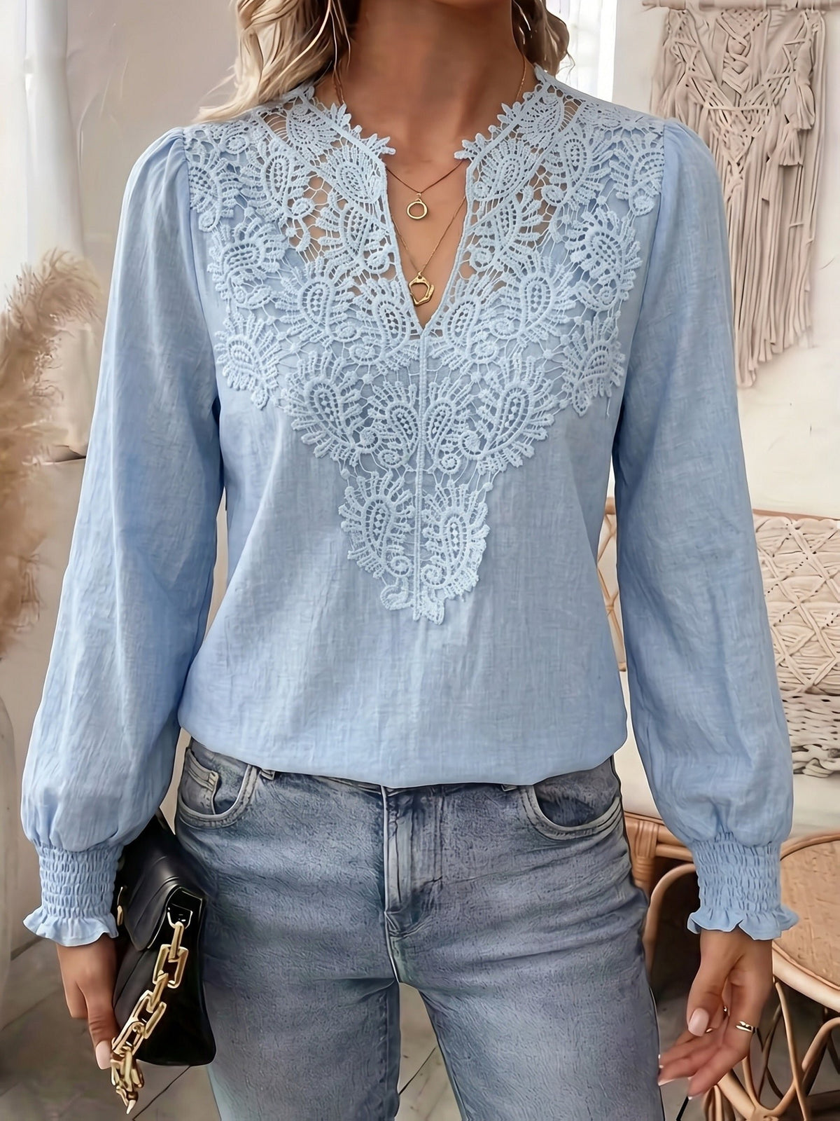 Women's Floral V-Neck Blouse